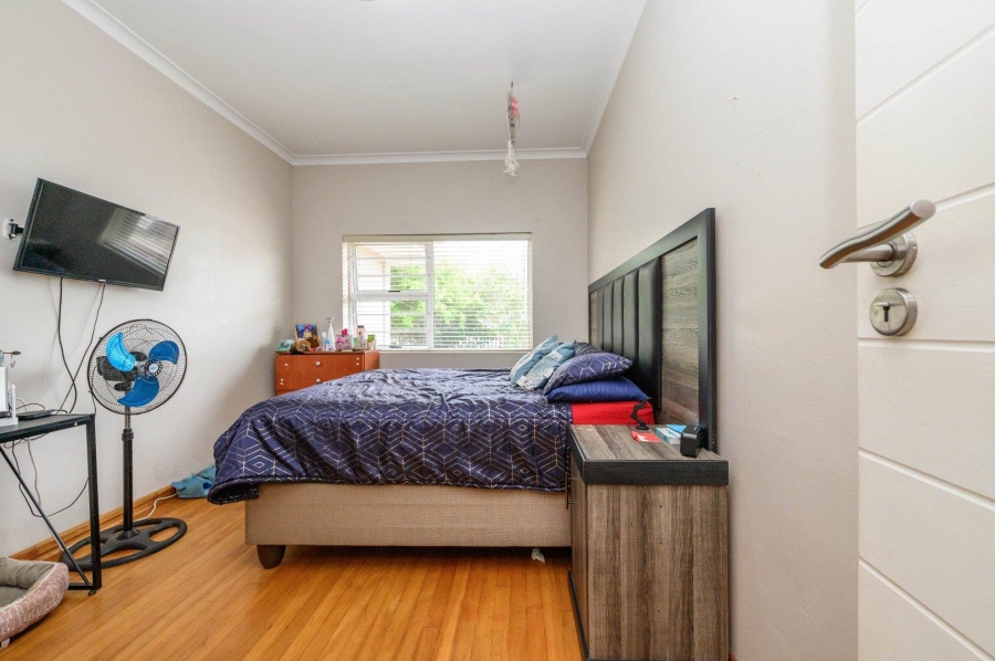 To Let 4 Bedroom Property for Rent in Humewood Eastern Cape